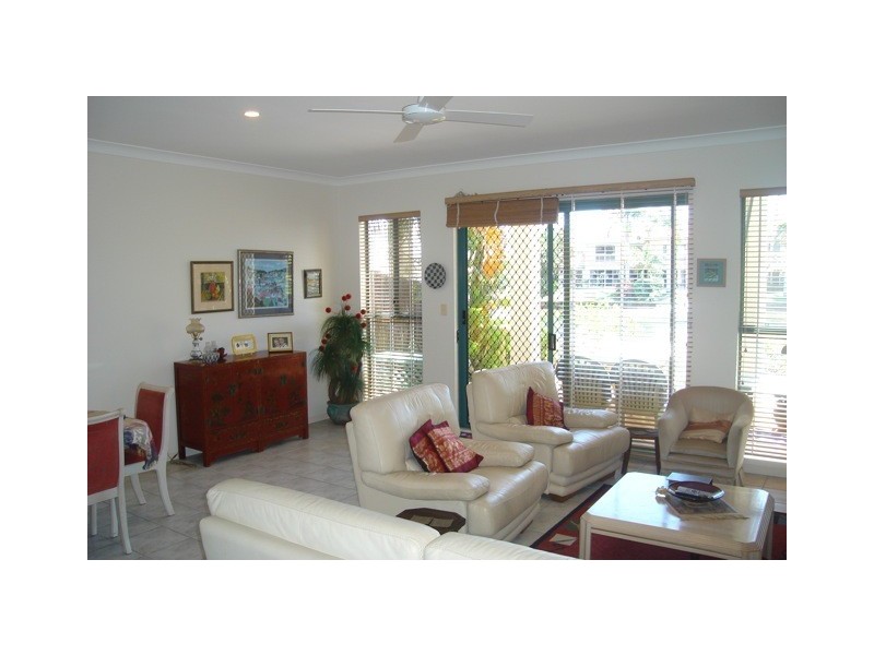 31/3 Lee Road, Runaway Bay QLD 4216