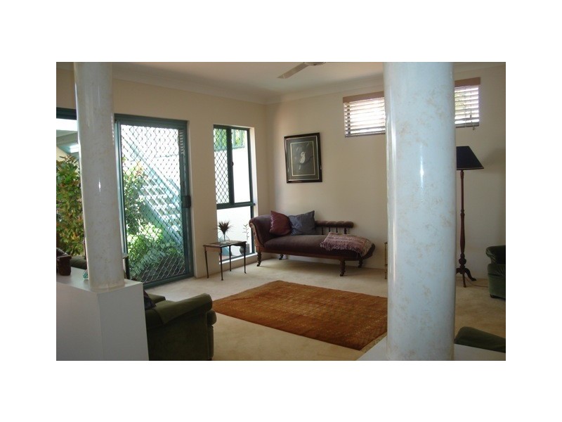 31/3 Lee Road, Runaway Bay QLD 4216