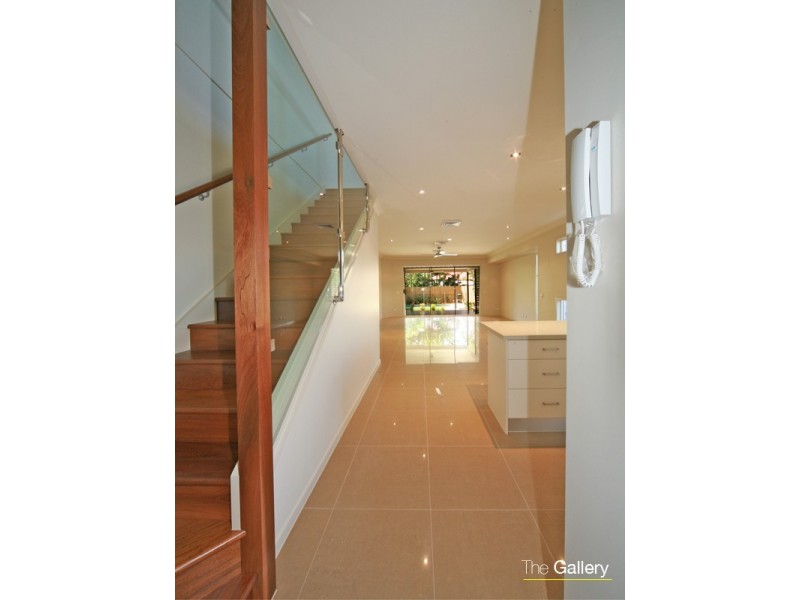 1/15 Holly Ave, Hollywell QLD 4216