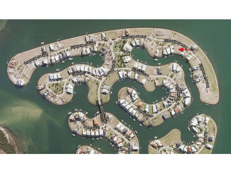 39 Knightsbridge Parade, Sovereign Islands QLD 4216
