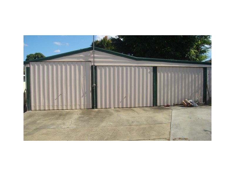Labrador QLD 4215