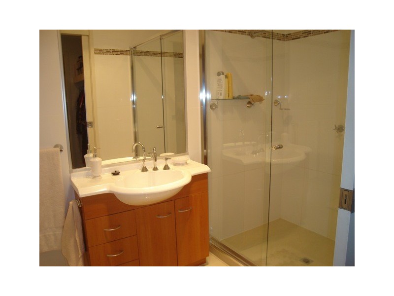 Coombabah QLD 4216