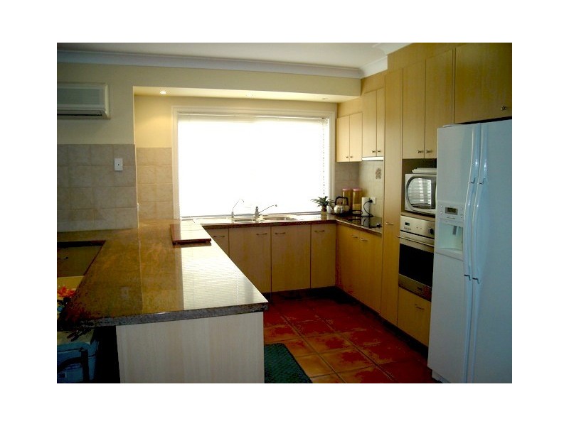 Hope Island QLD 4212