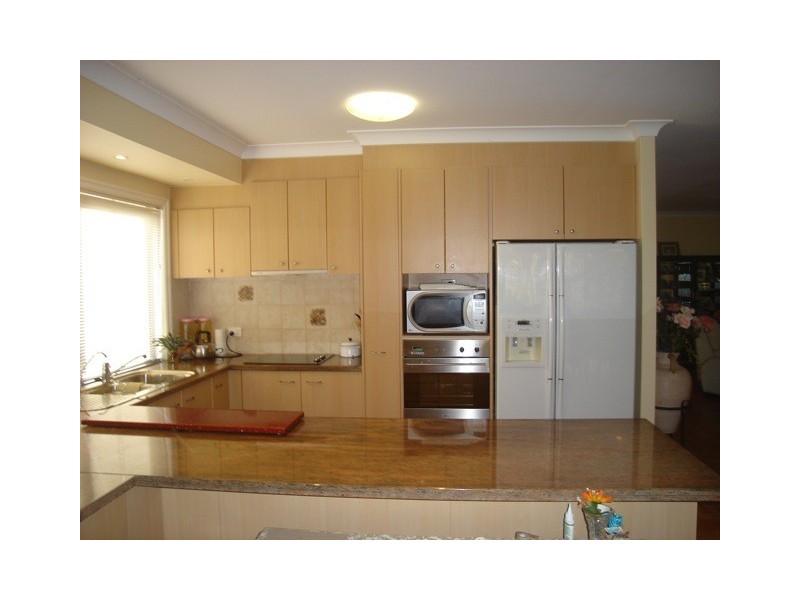 Hope Island QLD 4212