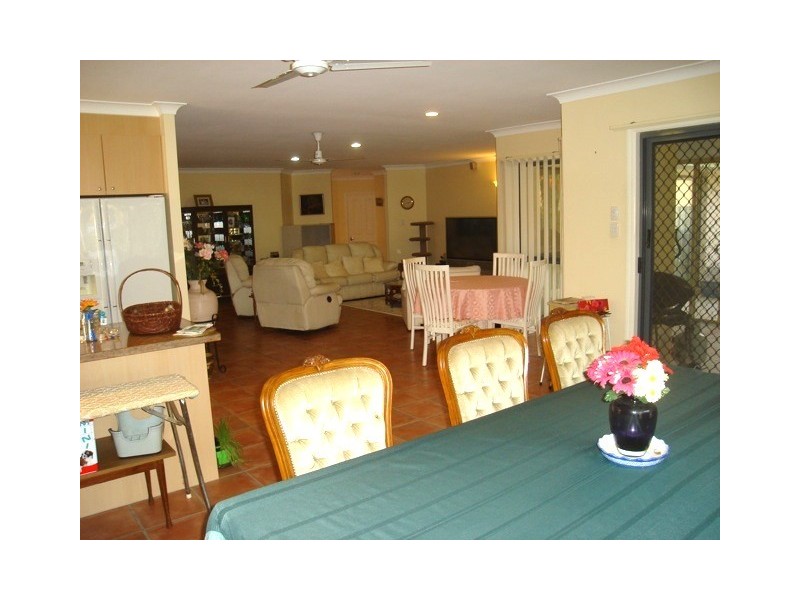 Hope Island QLD 4212