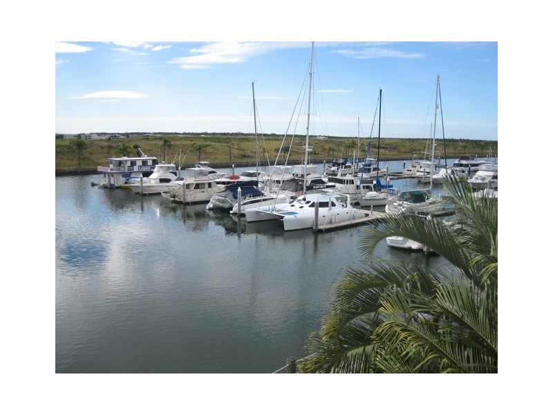 Hope Island QLD 4212