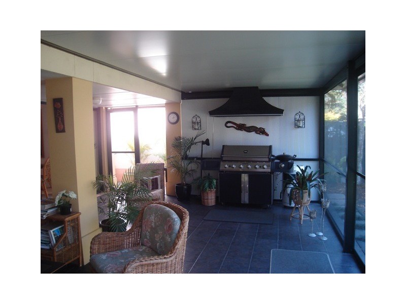 Coombabah QLD 4216