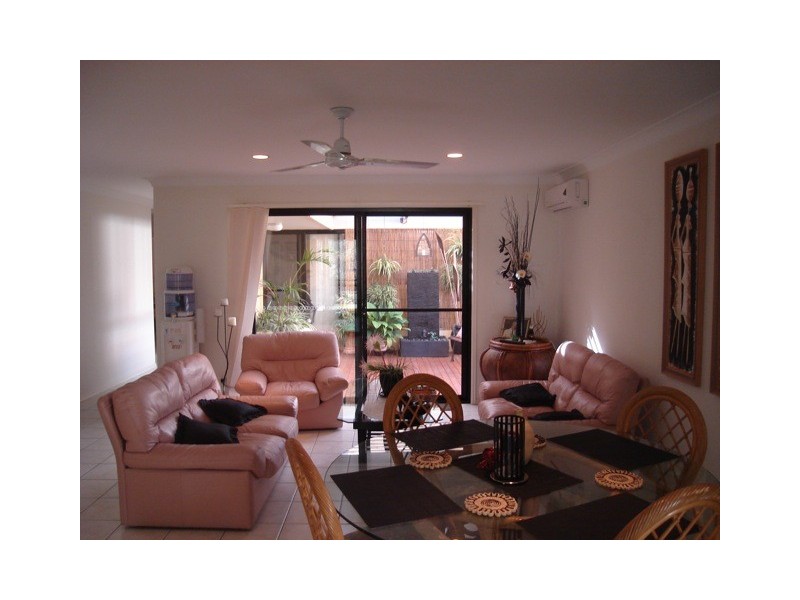 Coombabah QLD 4216