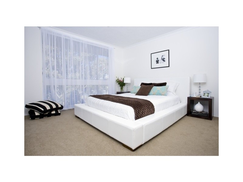 Paradise Point QLD 4216