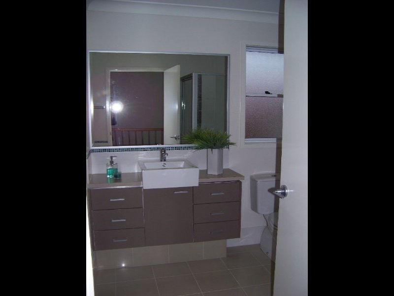 Labrador QLD 4215