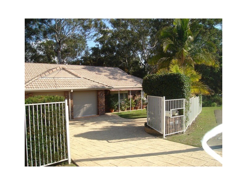 Labrador QLD 4215