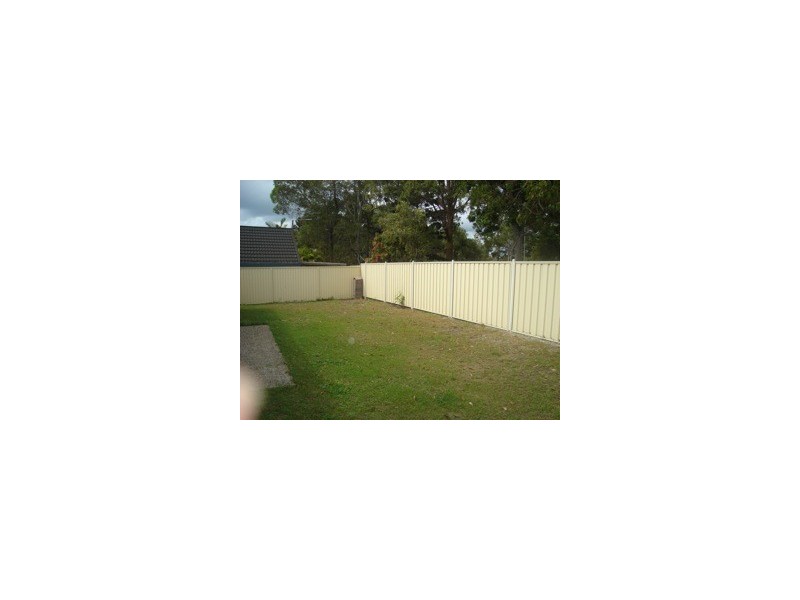 Hollywell QLD 4216