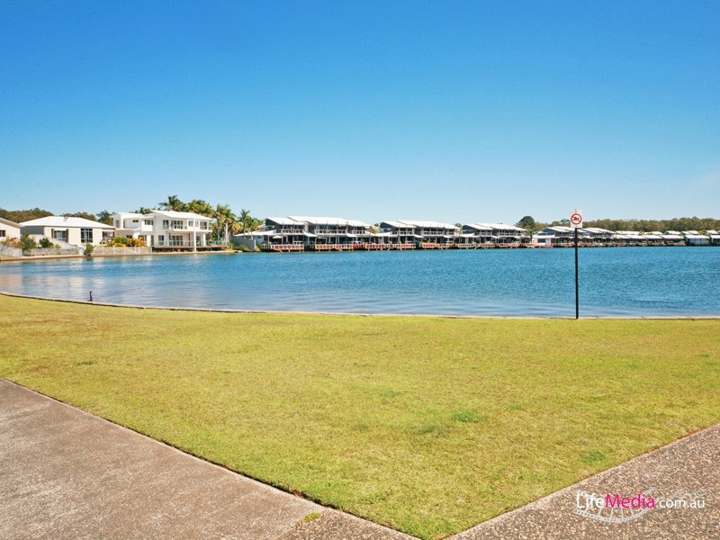 Coombabah QLD 4216