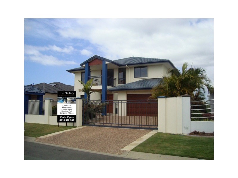 17 Ferrymans Court, Helensvale QLD 4212