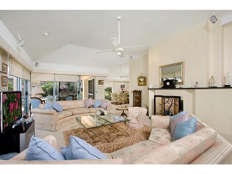 3 / 131 Morala Avenue, Runaway Bay QLD 4216