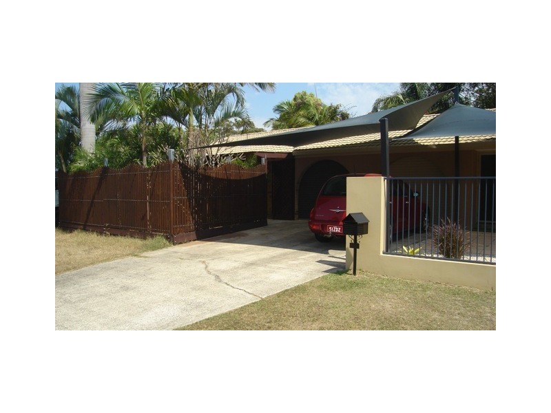 2 / 88  Kangaroo Ave, Coombabah QLD 4216