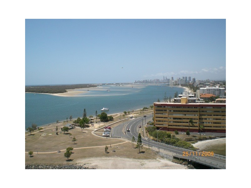 64/9 Bayview Street, Runaway Bay QLD 4216