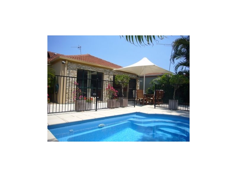 Coombabah QLD 4216