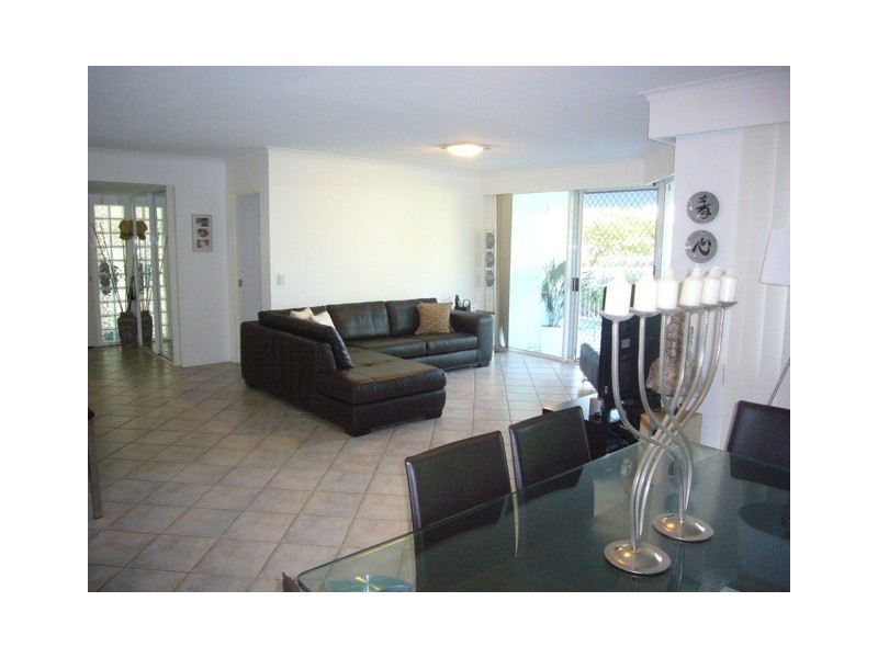 5/75 Morala Avenue, Runaway Bay QLD 4216