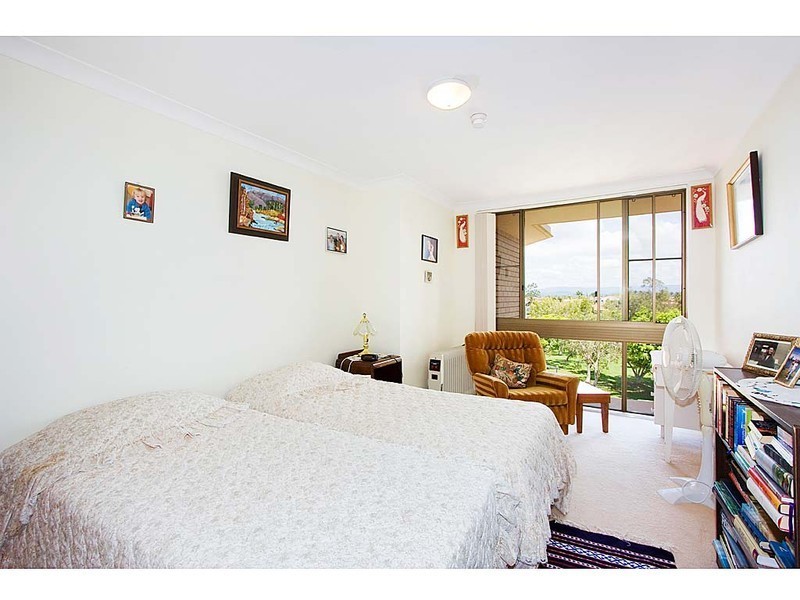 18/8 Paradise Parade, Paradise Point QLD 4216