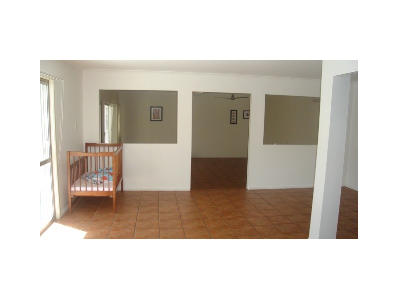 50 Annerley Avenue, Runaway Bay QLD 4216