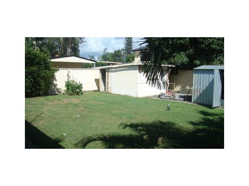 50 Annerley Avenue, Runaway Bay QLD 4216