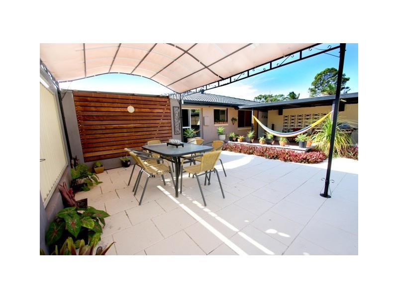 10 Willow Street, Biggera Waters QLD 4216