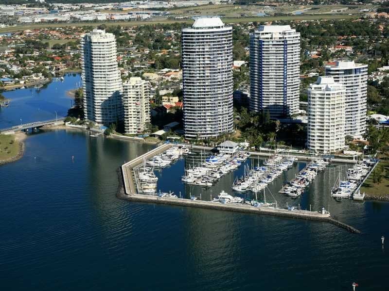 59/21 Bayview Street, Runaway Bay QLD 4216