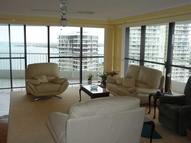 59/21 Bayview Street, Runaway Bay QLD 4216