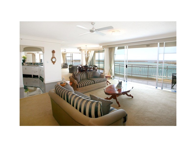 66/5 Bayview Street, Runaway Bay QLD 4216