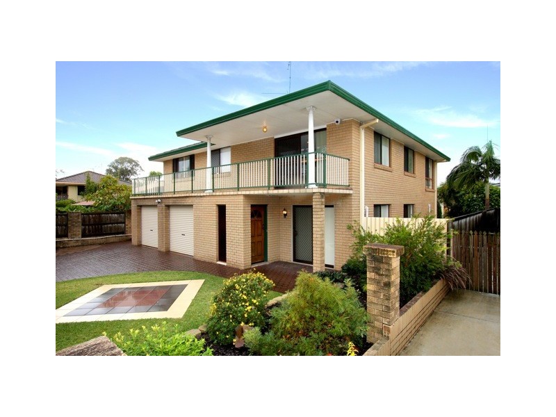 11 Matthew Flinders, Hollywell QLD 4216