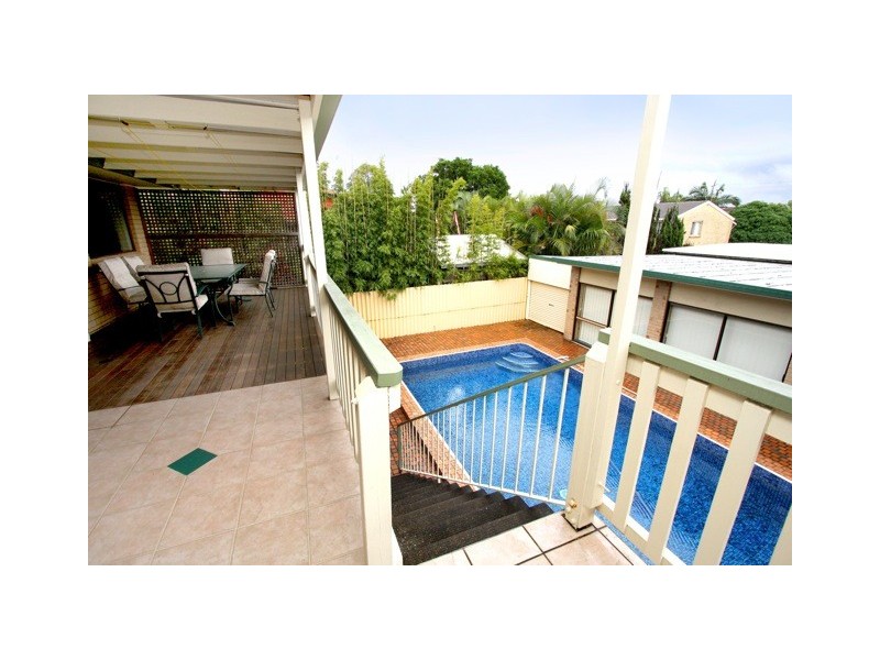 11 Matthew Flinders, Hollywell QLD 4216
