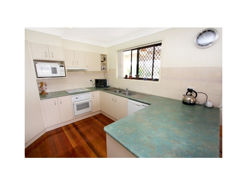 11 Matthew Flinders, Hollywell QLD 4216