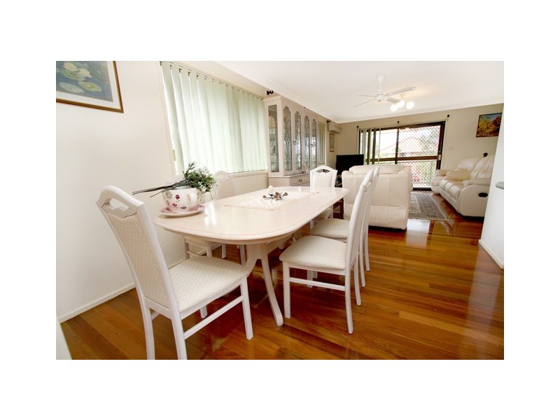 11 Matthew Flinders, Hollywell QLD 4216