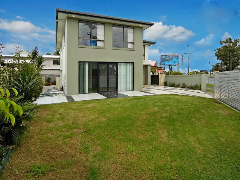 316 Bayview Street, Hollywell QLD 4216