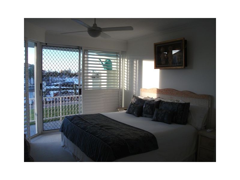 27/75 Morala Avenue, Runaway Bay QLD 4216