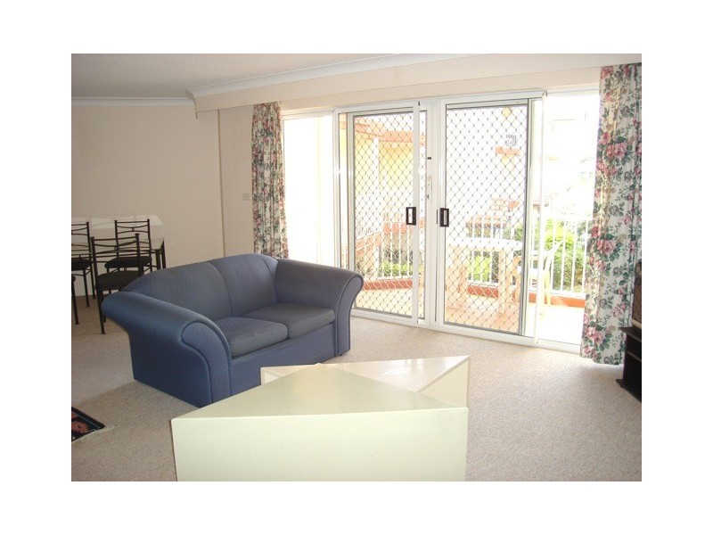 22 / 37 Bayview Street, Runaway Bay QLD 4216