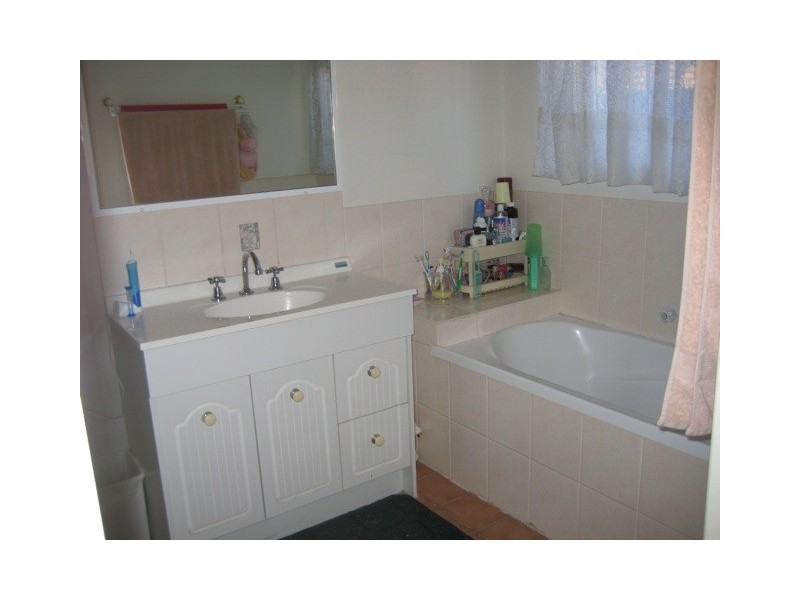 7 Angelo Avenue, Coombabah QLD 4216