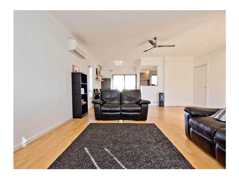 4 Waverley Street, Largs Bay SA 5016