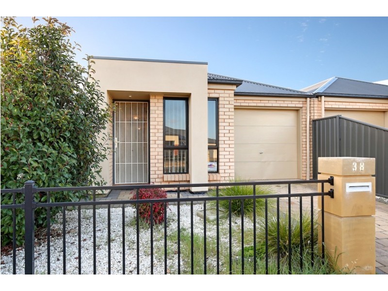 38 Centenary Circuit, Andrews Farm SA 5114