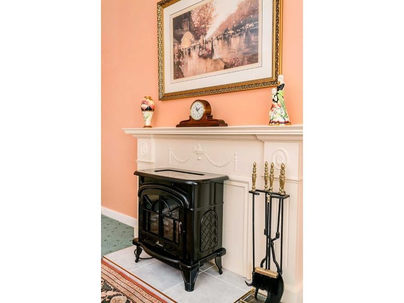 2/1 Giles Avenue, Glenelg SA 5045