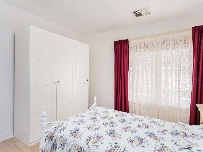 2/1 Giles Avenue, Glenelg SA 5045