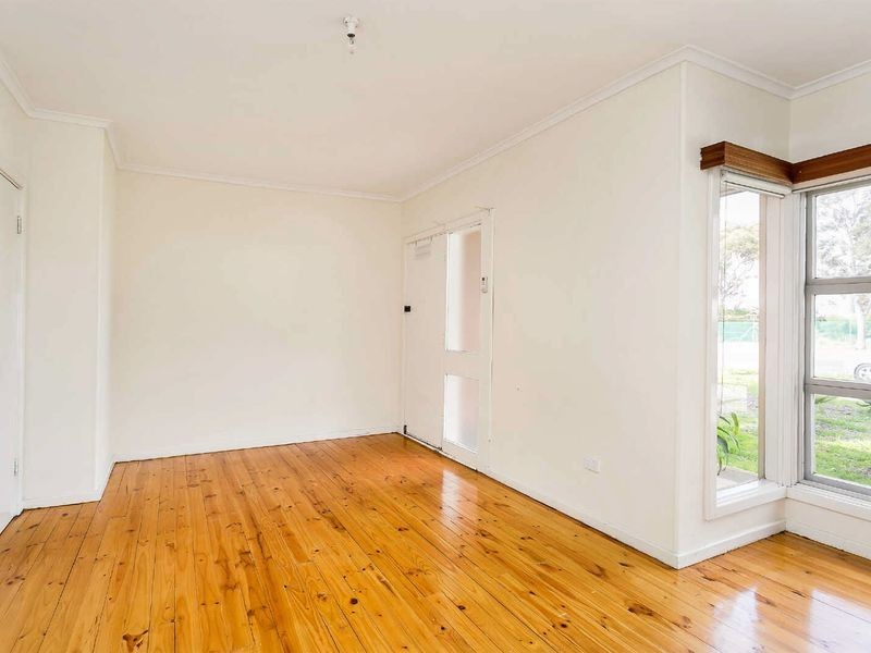 19 Willochra Street, Largs North SA 5016