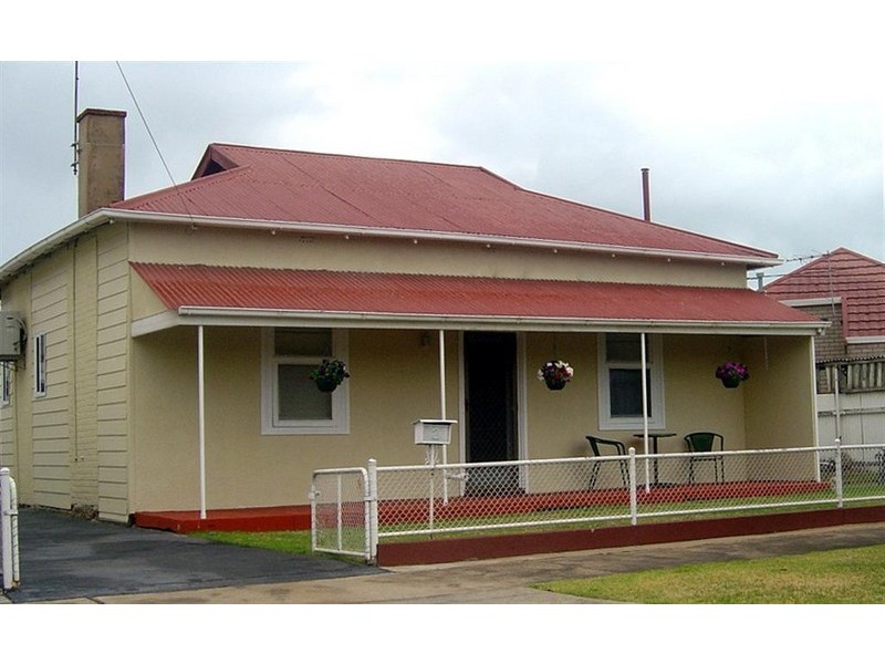 2 Martin Street, Birkenhead SA 5015