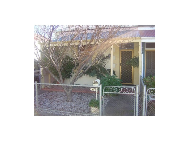 11 Walker Street, Birkenhead SA 5015