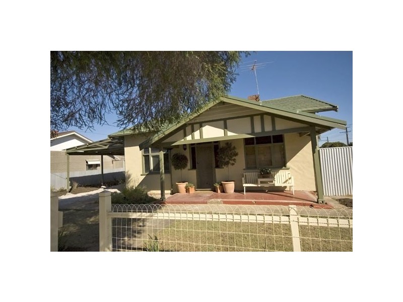 2 Shell Street, Rosewater SA 5013