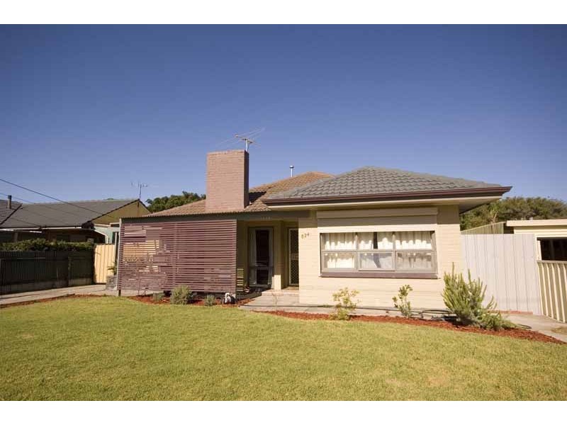 824 Military Road, North Haven SA 5018