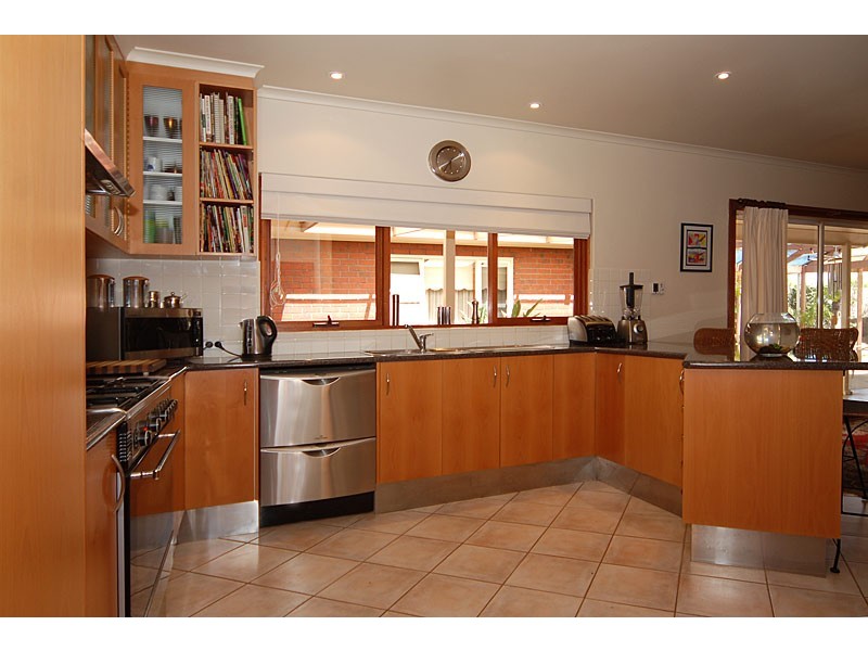 22 Sunlake Place, Tennyson SA 5022