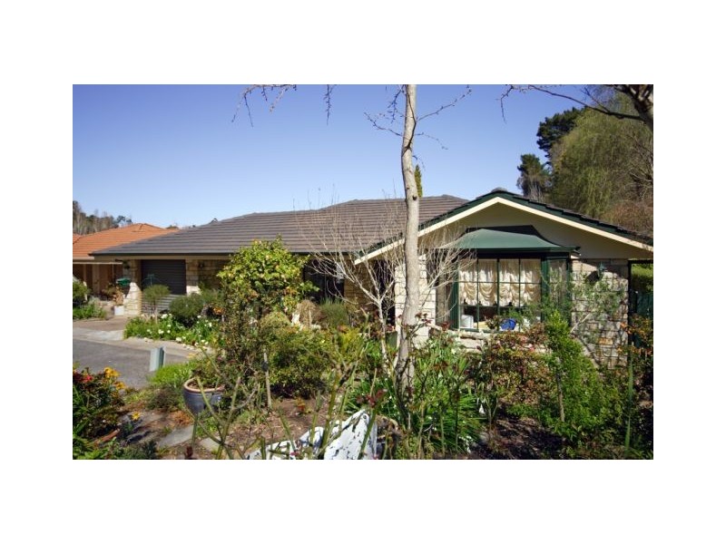 24 Mabel Street, Stirling SA 5152