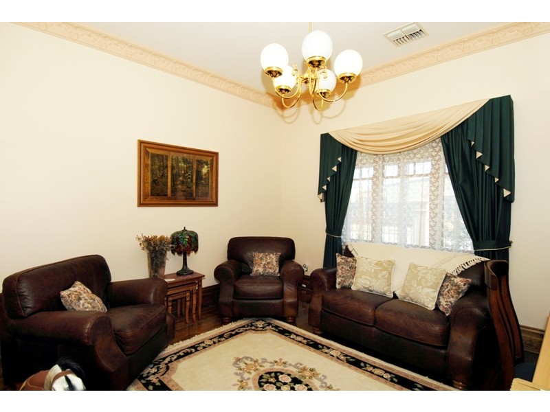 52 Gordon Street, Albert Park SA 5014